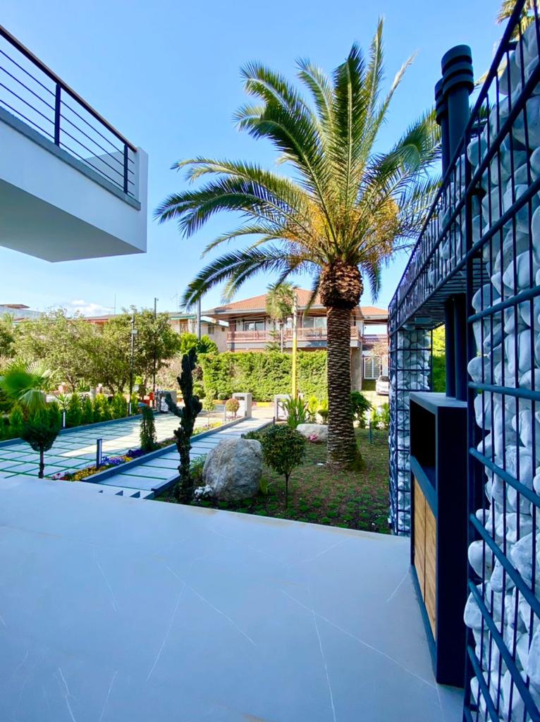 ویلای 370 متری شهرك (وازيوار ) 