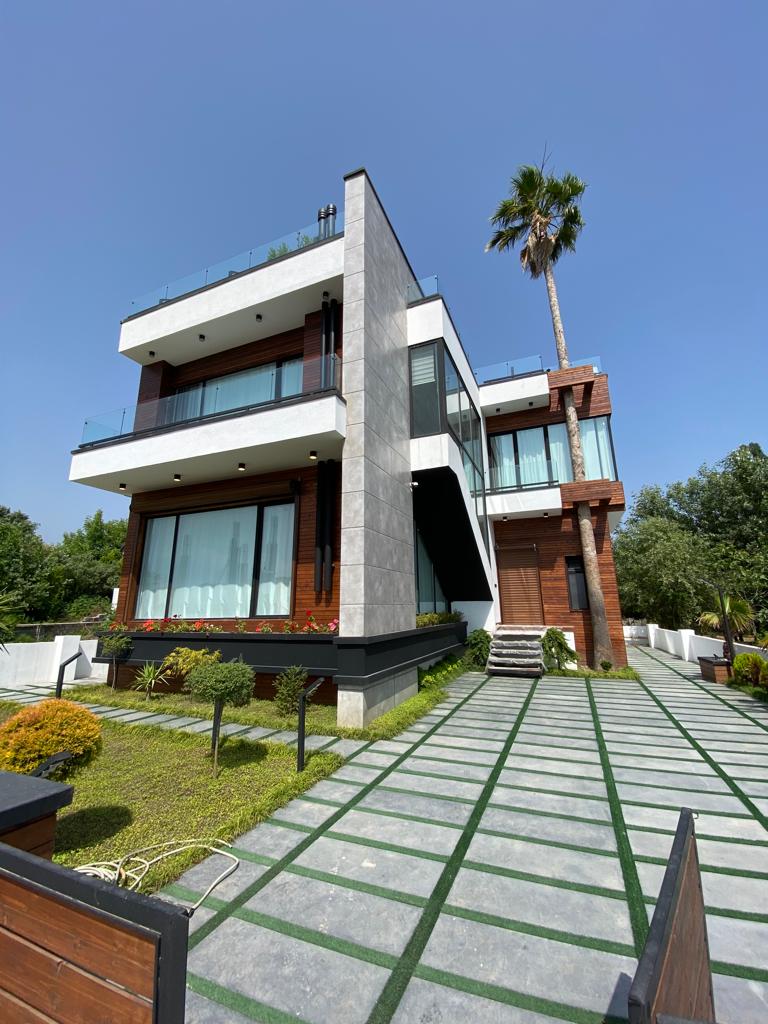 ویلای 320 متری رویان