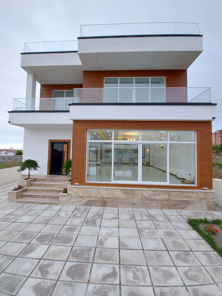 ویلای 380 متری لاکچری و دوبکلس ونوش