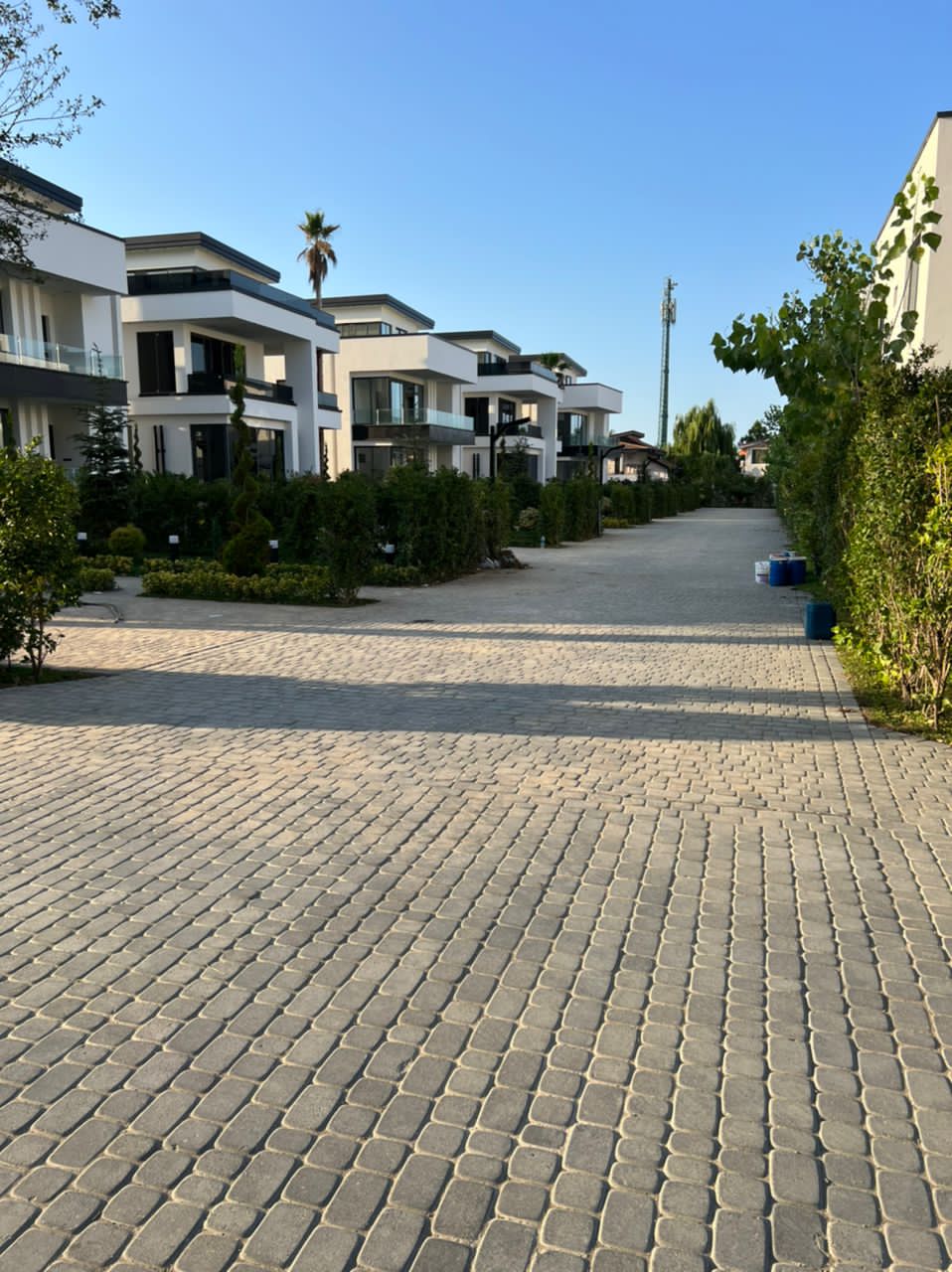 ویلاهای مدرن شهرکی رویان