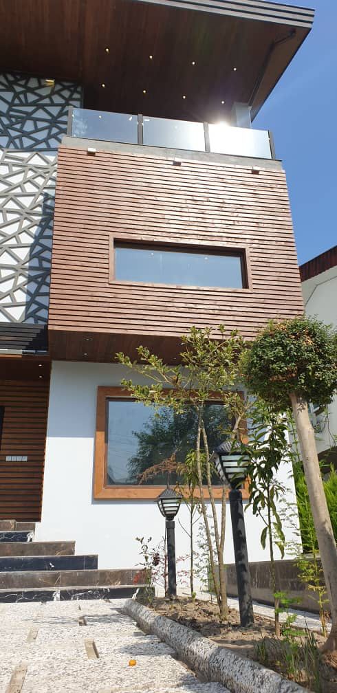 ویلای 270 متری دوبلکس شهرکی مدرن 