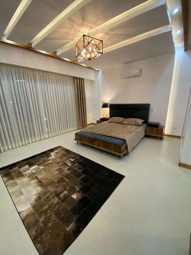 ویلای 520 متری لاکچری و  شهرکی 