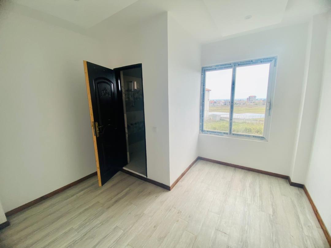 ویلای ۳۰۰ متری دوبلکس با ویو 360 درجه