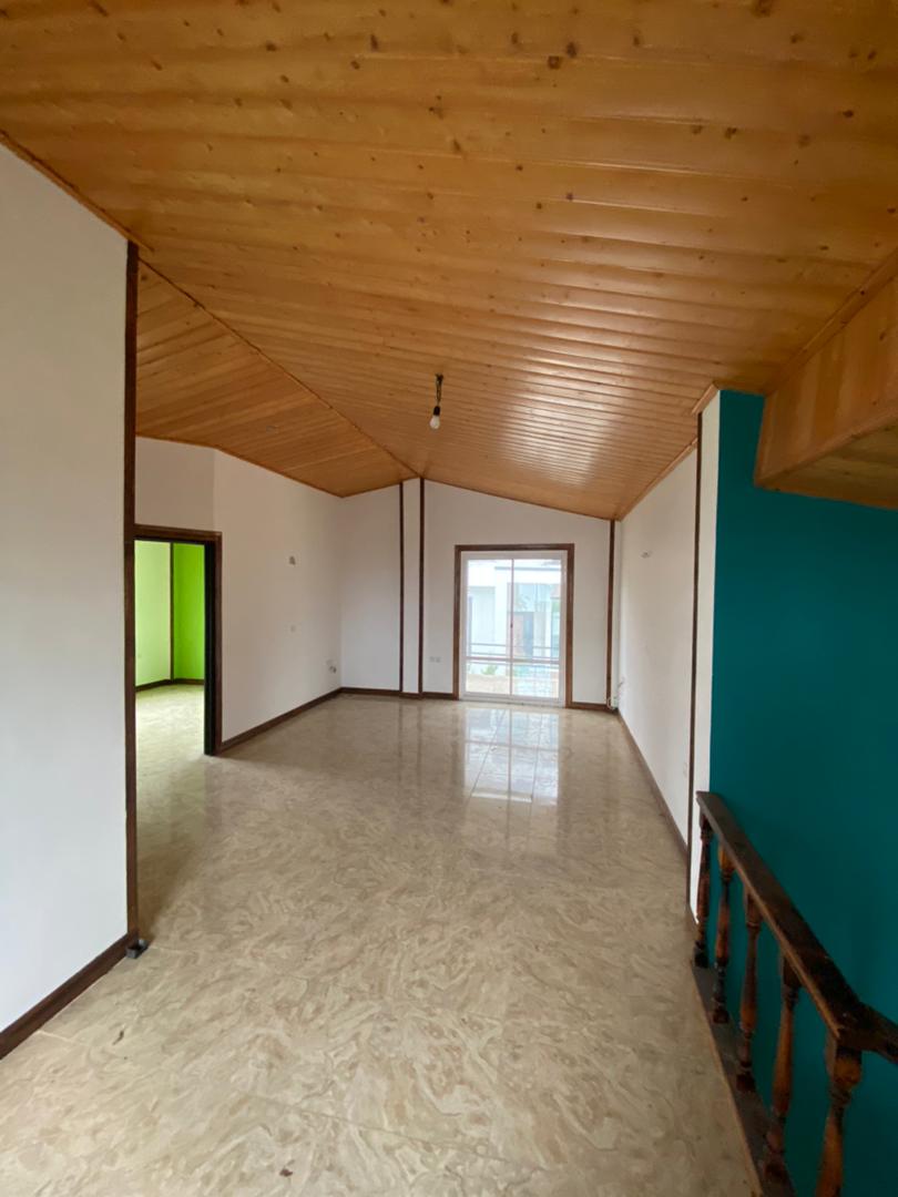 ویلای 330 متری با لوکیشن قوی