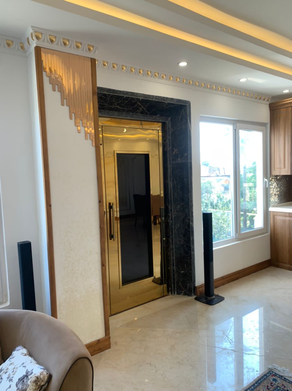 کاخ ویلای 520  متری تریپلکس وازیوار