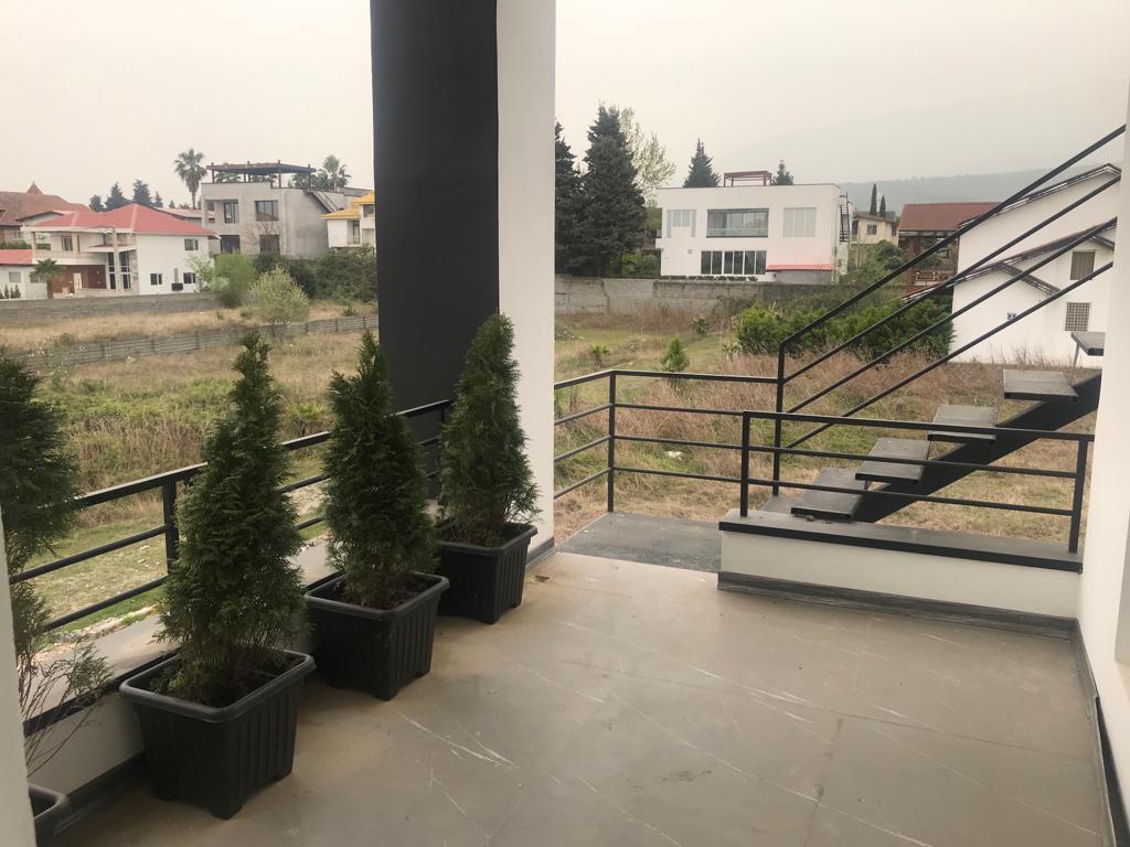 ویلای ۳۲۰ متری جنگلی رویان