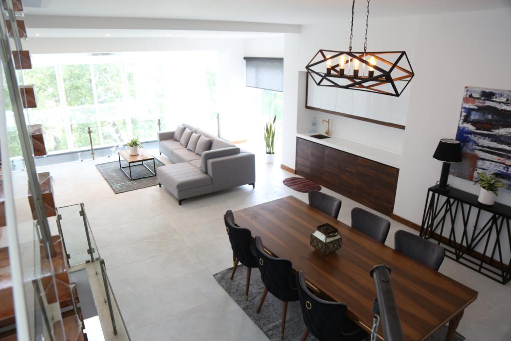 ویلای 1200 متری دوبلکس و لاکچری