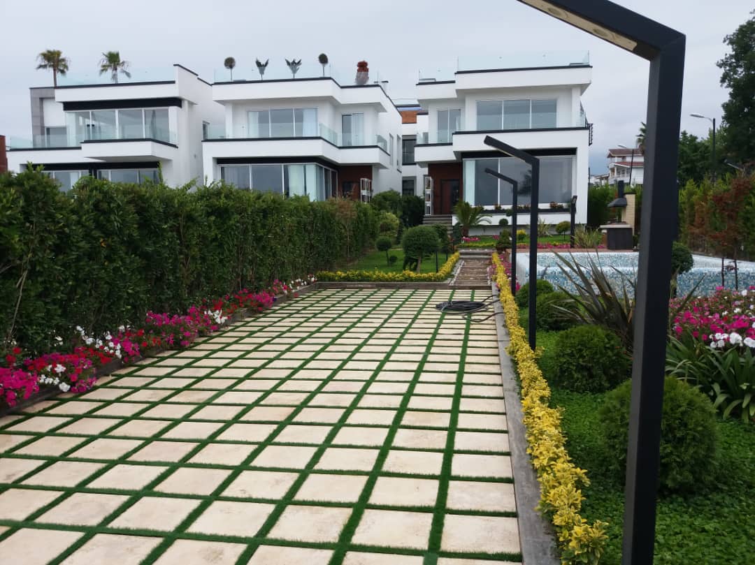 ویلای 1300 متری لاکچری ساحلی