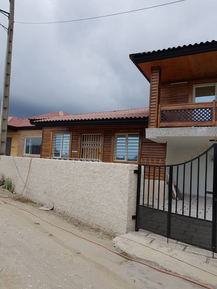 ویلای 210 متری نیم پیلوت جنگلی