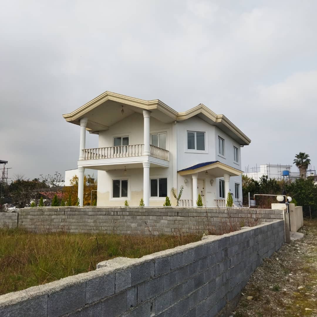 ویلای  ۲۶۰ متری کلاسیک امیررود