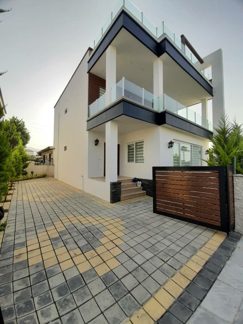 ویلای 270 متری نوساز شهرکی 