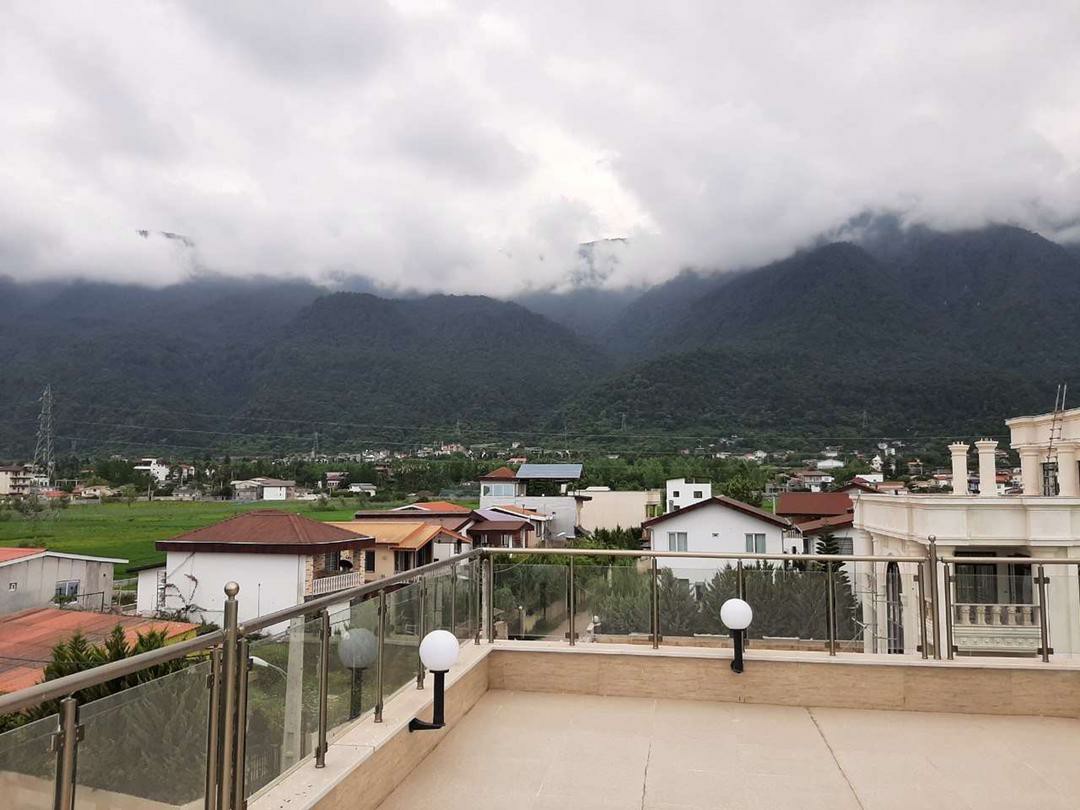 ویلای 250 متری مدرن باویو عالی چلندر