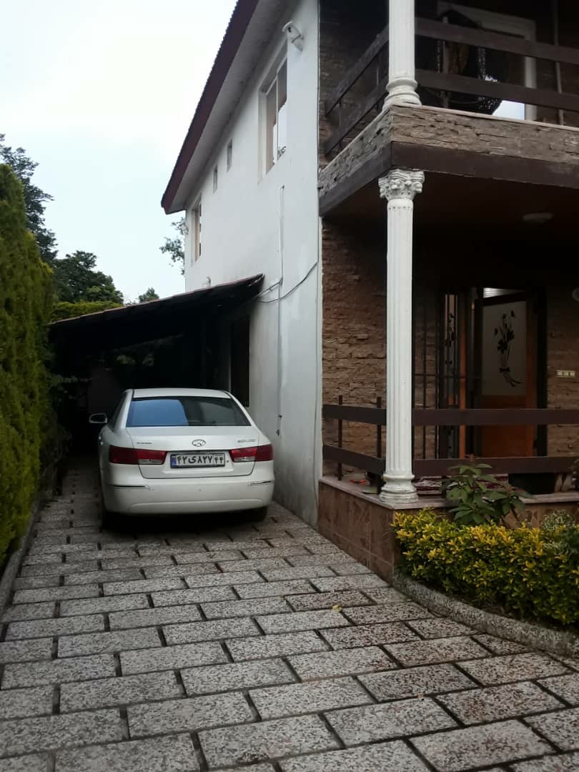 فروش و تهاتر ویلا 243 متری شهرکی سیسنگان