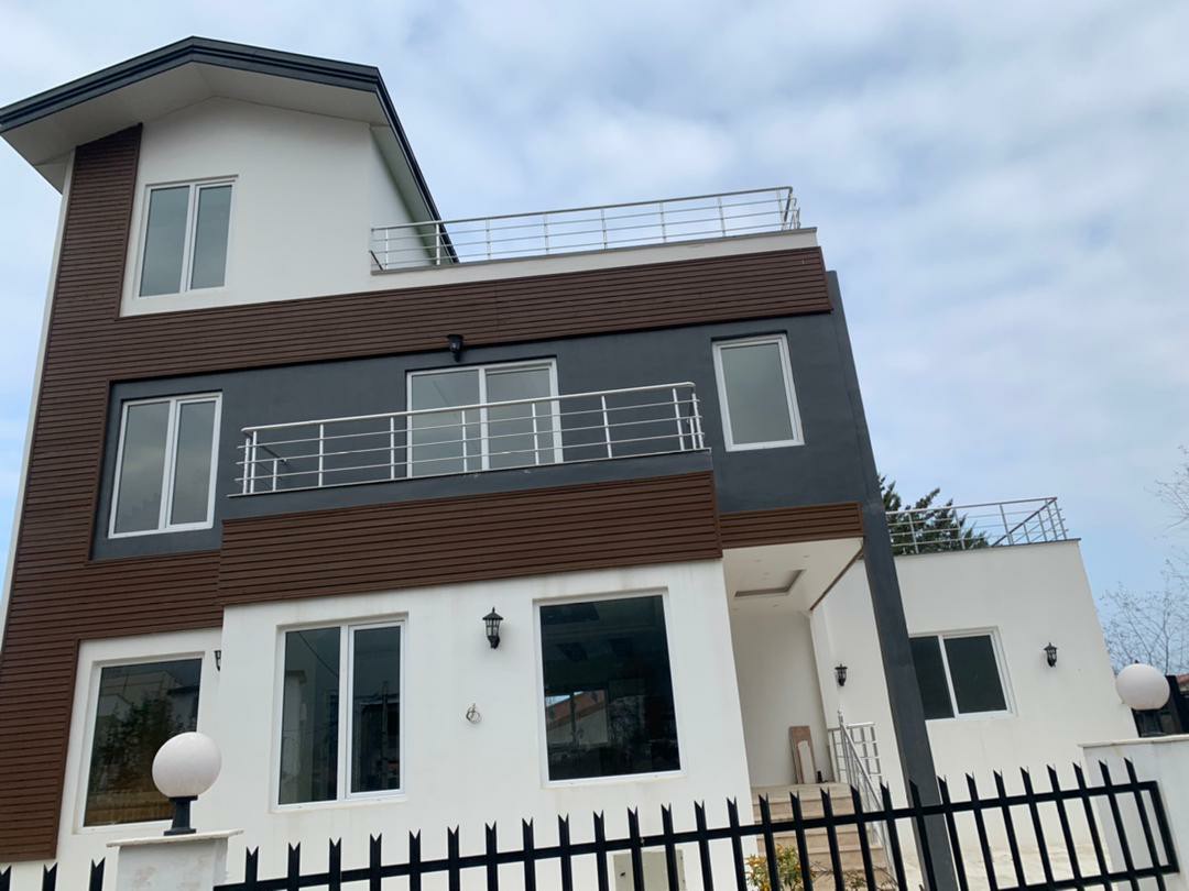 ویلا 300 متری بند پی 