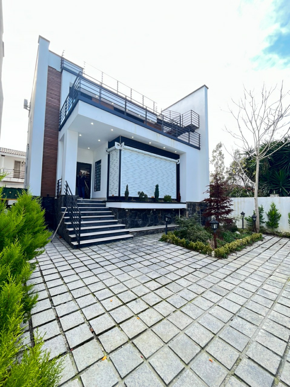 ویلا 330 متری دوبلکس شهرکی 