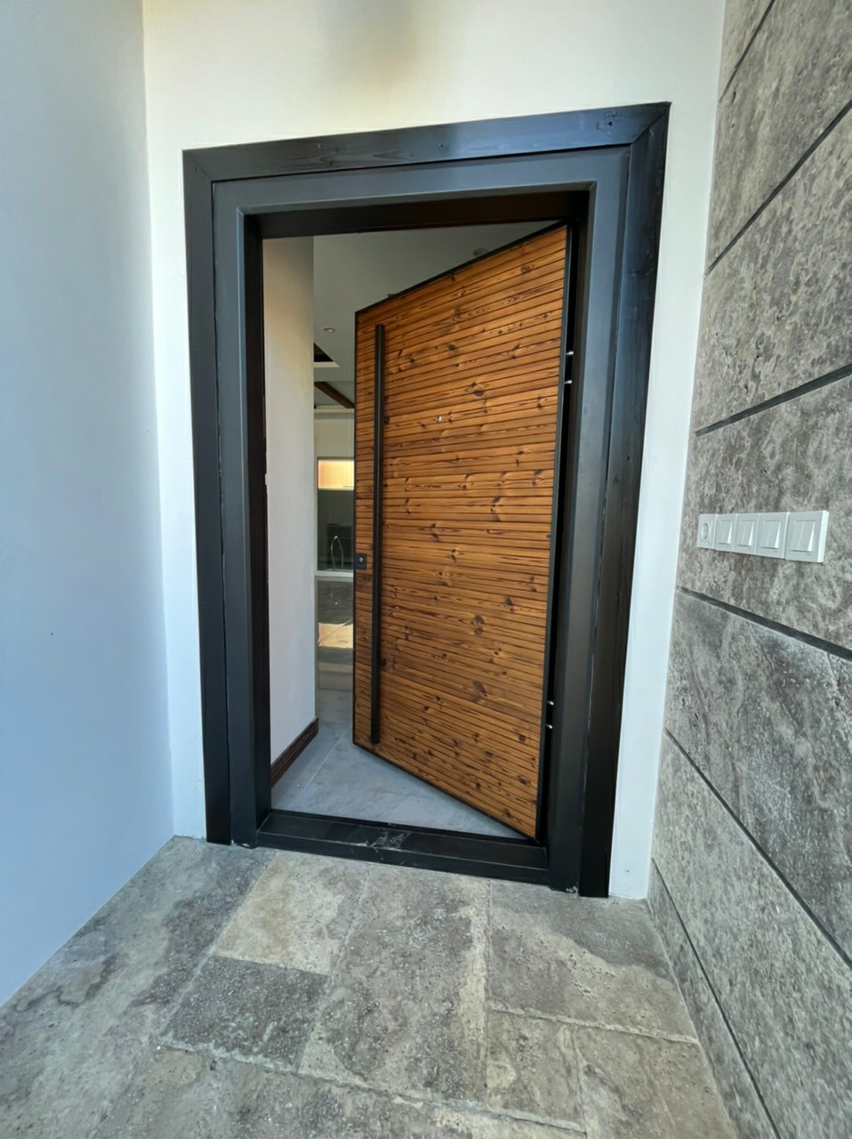 ویلا 320 متری دوبلکس ونوش 