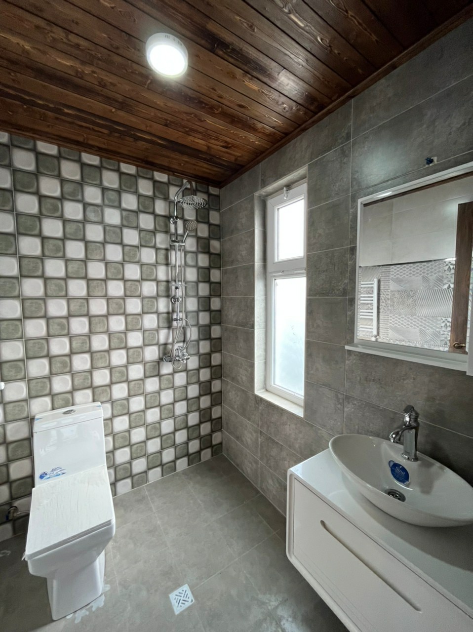 ویلا 320 متری دوبلکس ونوش 