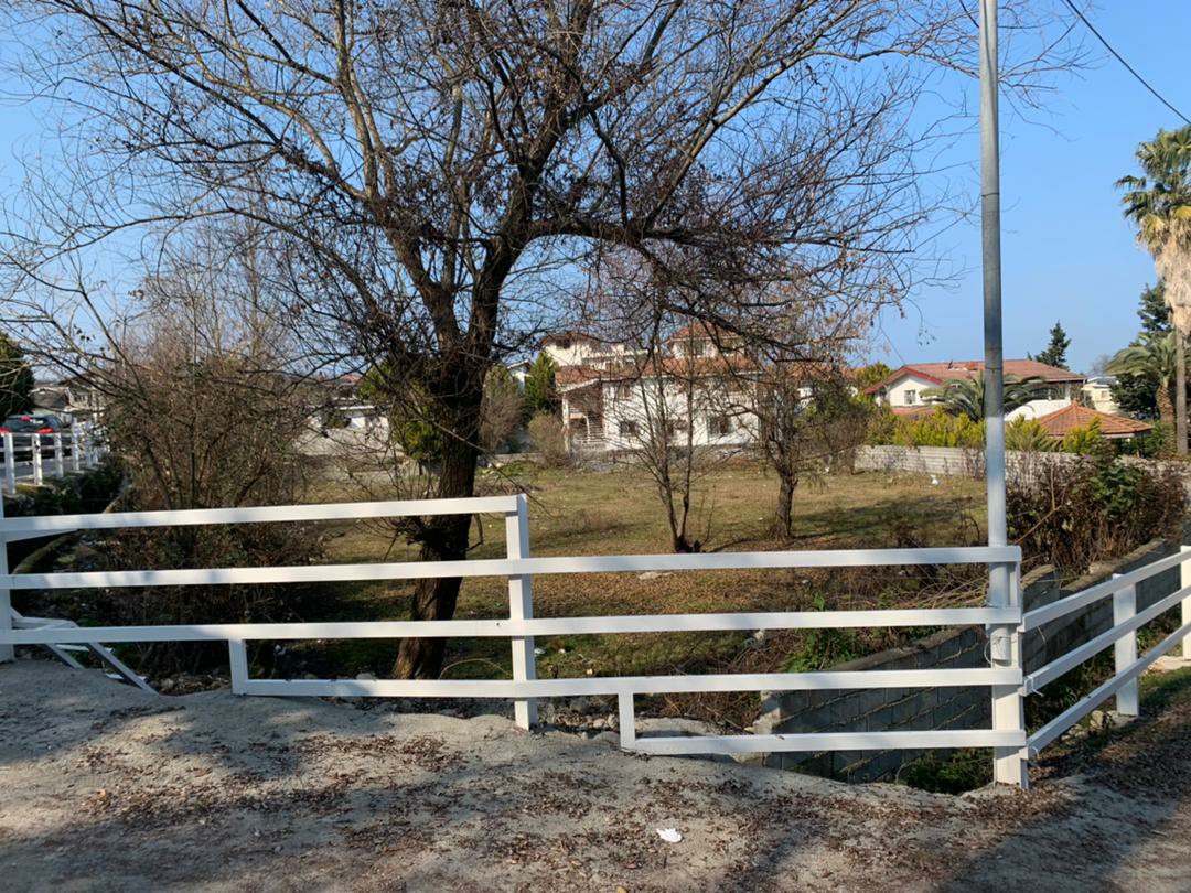 زمین 1918 متری اویدر