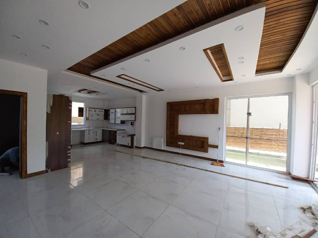 ویلا 260 متری مدرن لوکس استخر دار 