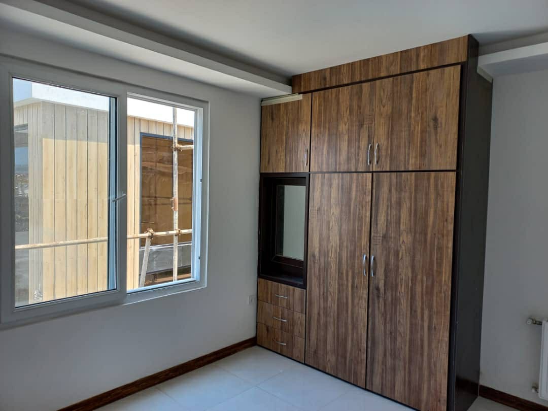 ویلا 260 متری مدرن لوکس استخر دار 