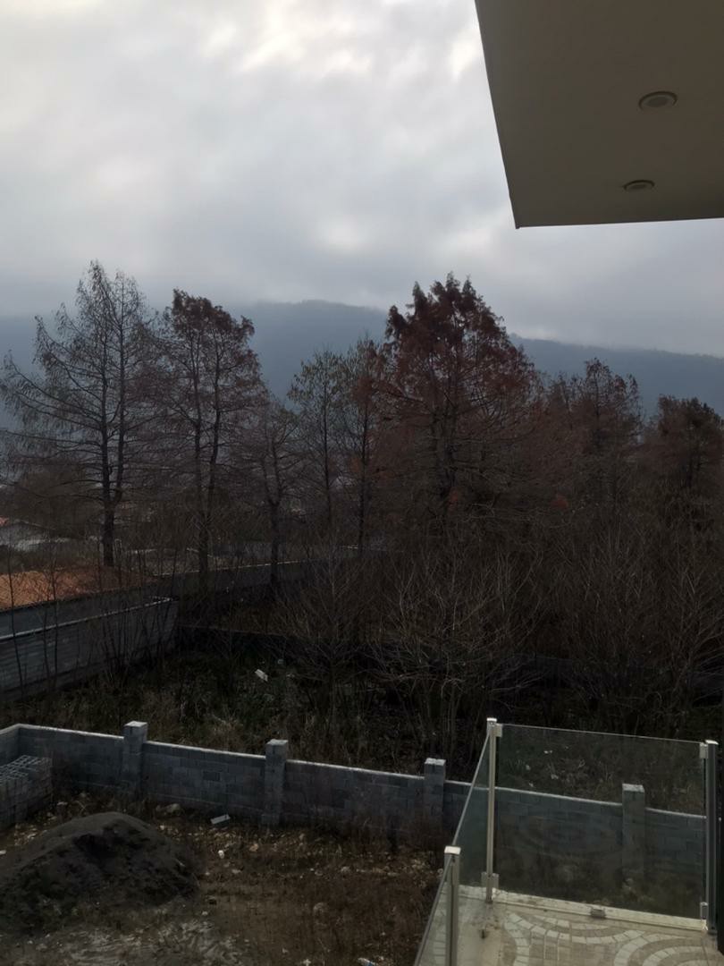 ویلا 330 متری شهرکی مدرن نوساخت 