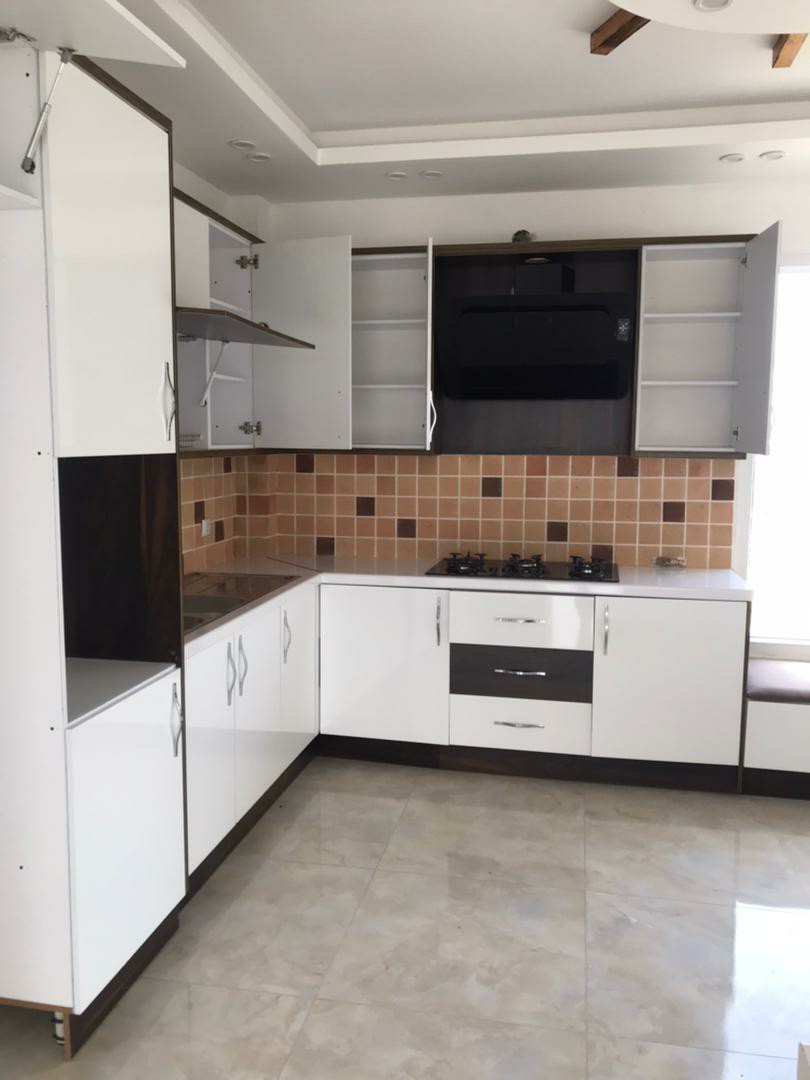 ویلا 330 متری شهرکی مدرن نوساخت 