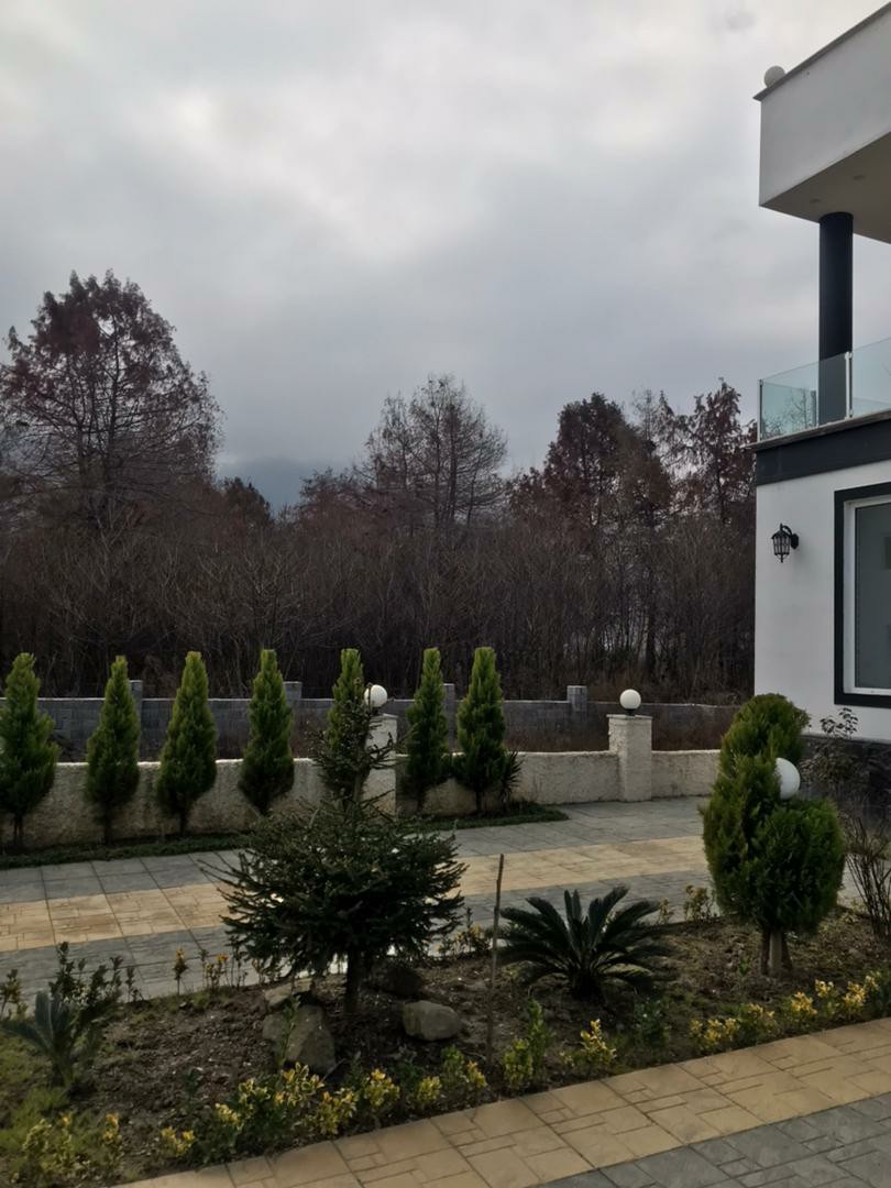 ویلا 330 متری شهرکی مدرن نوساخت 