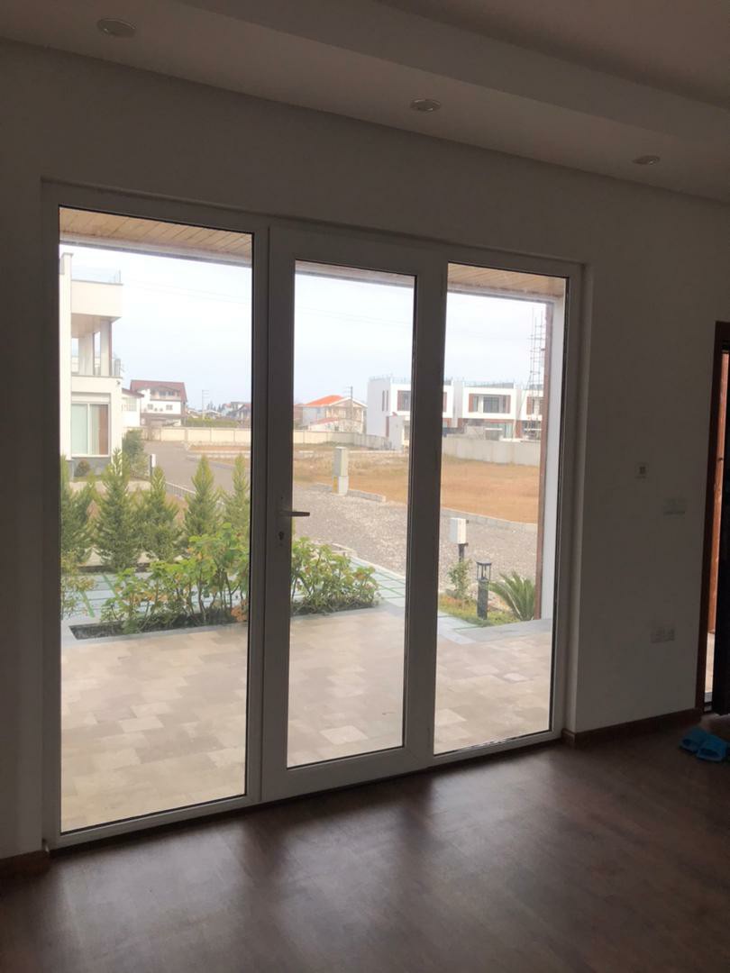 ویلا 320 متری مدرن شهرکی