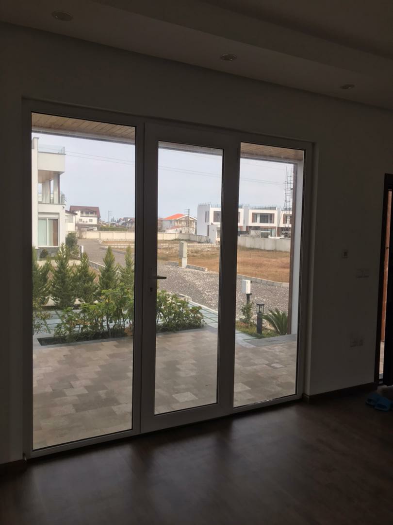 ویلا 320 متری مدرن شهرکی