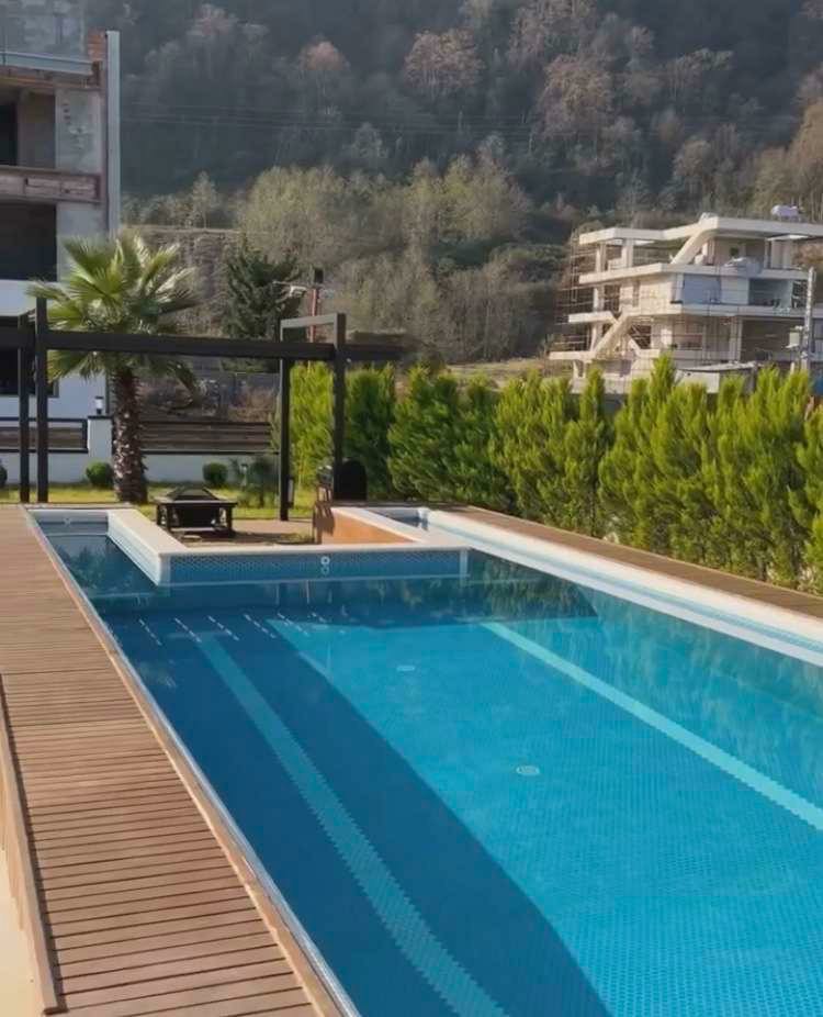 ویلا 738 متری شهرکی لوکس چلک