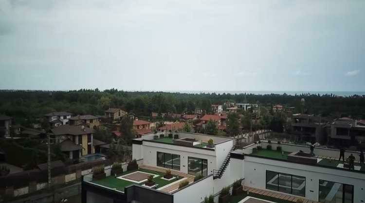 ویلا 738 متری شهرکی لوکس چلک