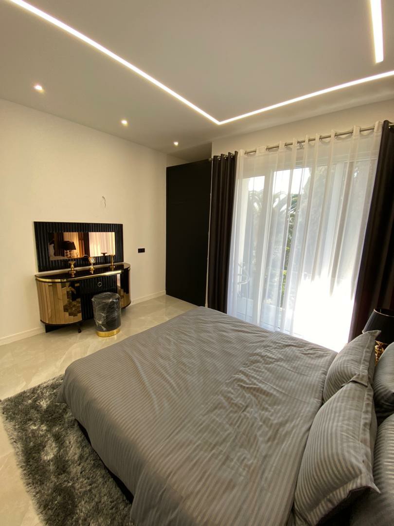 ویلا 400 متری تریبلکس رویان