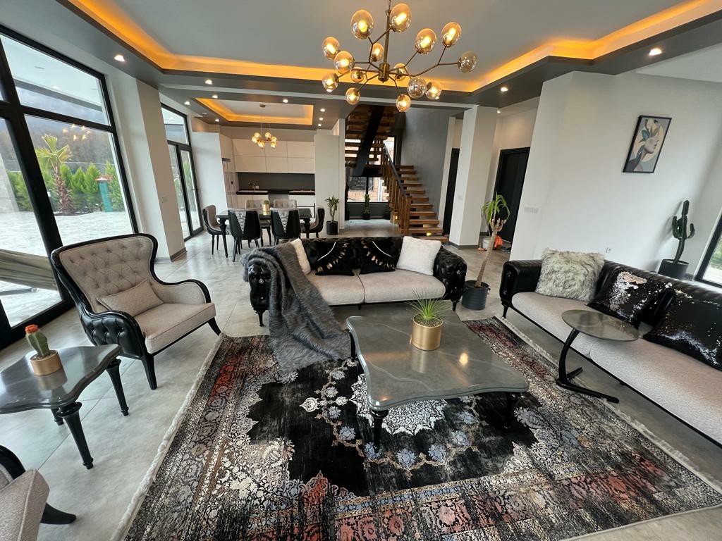 ویلا 500 متری شهرکی لتینگان 