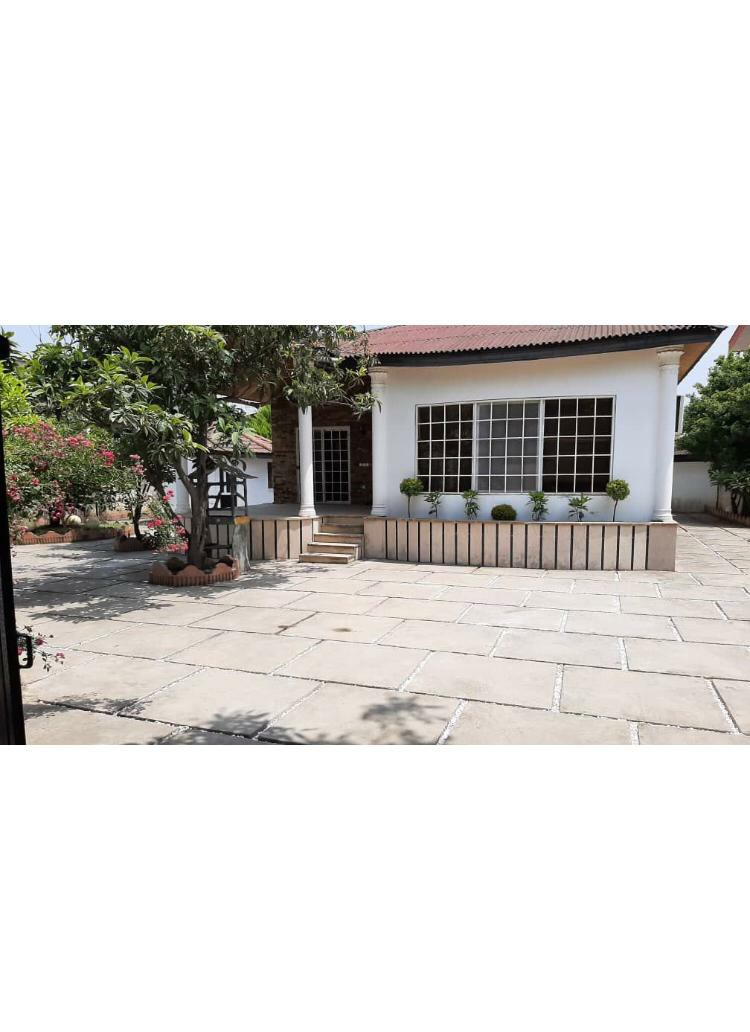 ویلا باغ 700متری مستقل سیاهرود 