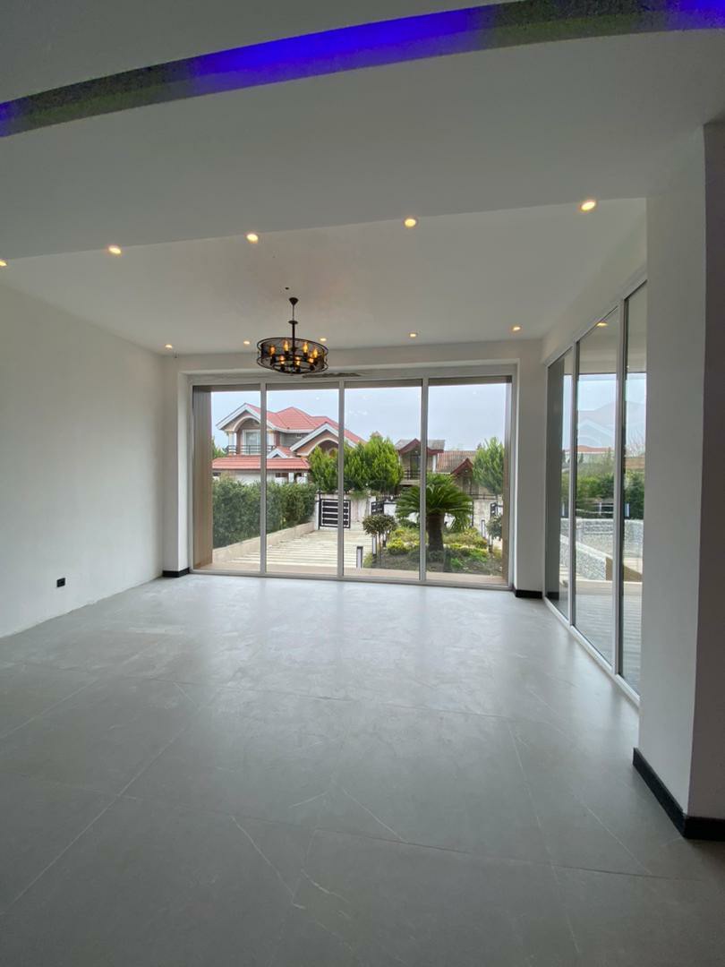 ویلا 463 متری لوکس مدرن شهرکی 