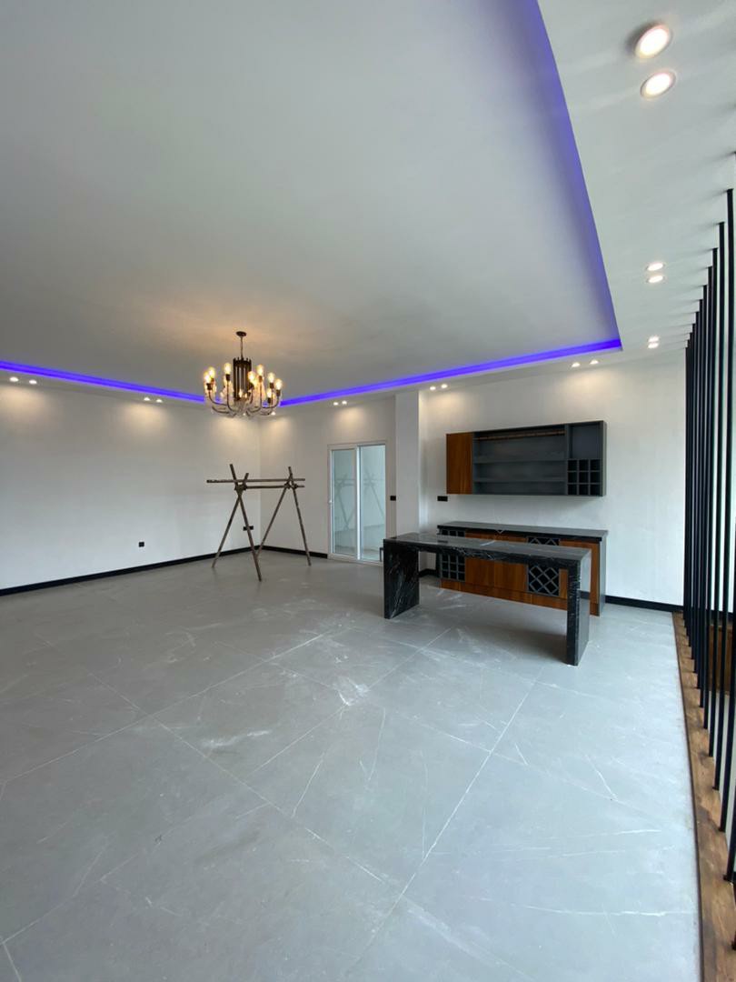 ویلا 463 متری لوکس مدرن شهرکی 