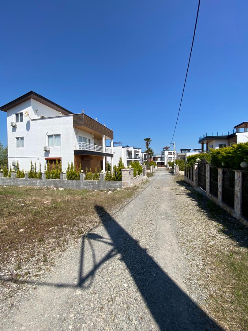 زمین ۳۲۰ متری شهرکی ونوش