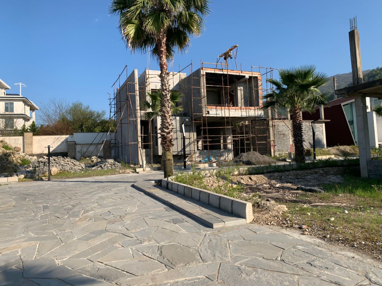 سه قطعه زمین ۳۵۰،۴۰۰و۵۰۰متری نخ شمال 