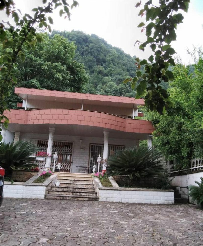 ویلا باغ 580 متری  جنگلی منطقه چلک