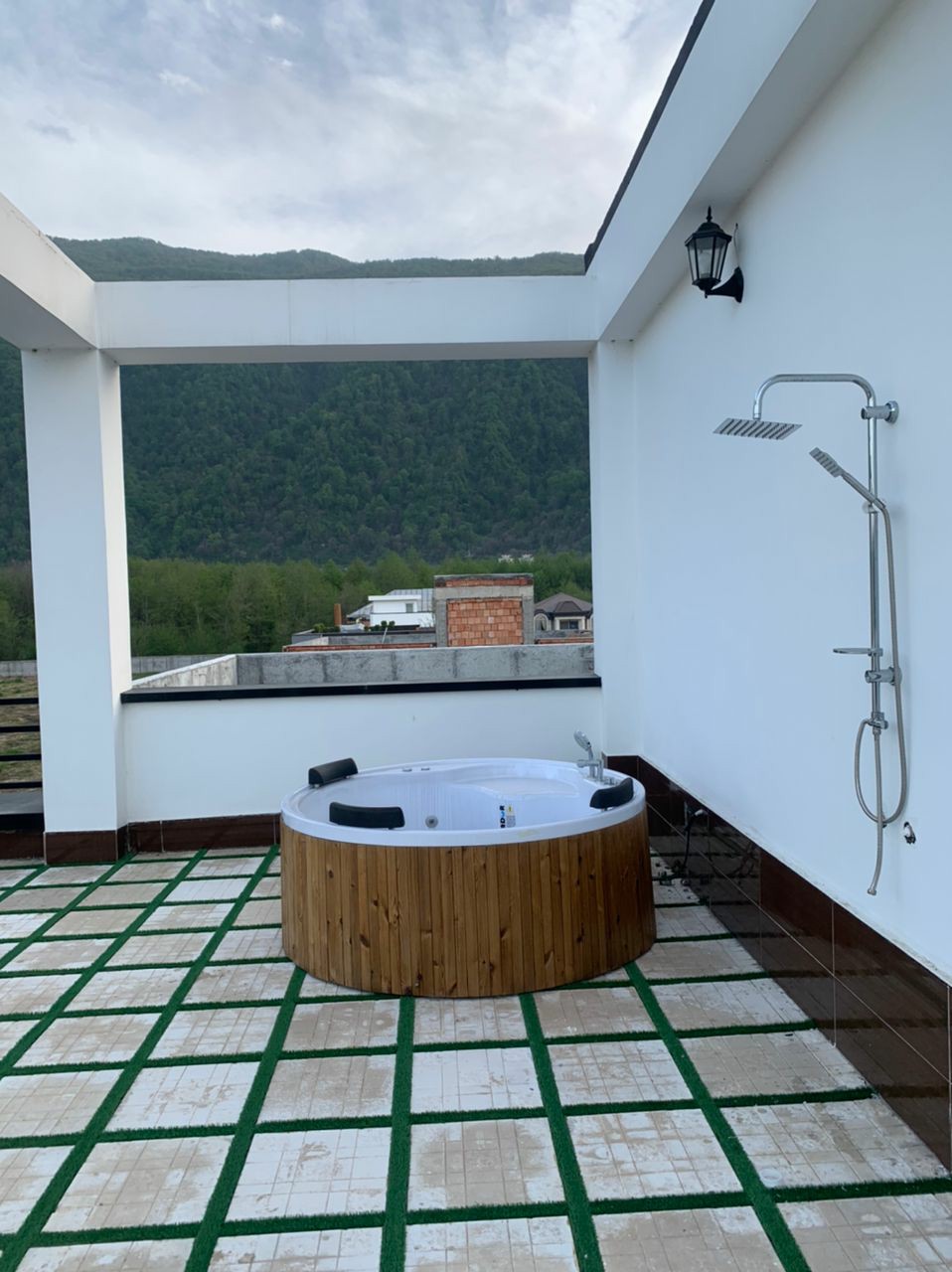 ویلا 500 متری شهرکی چلک 