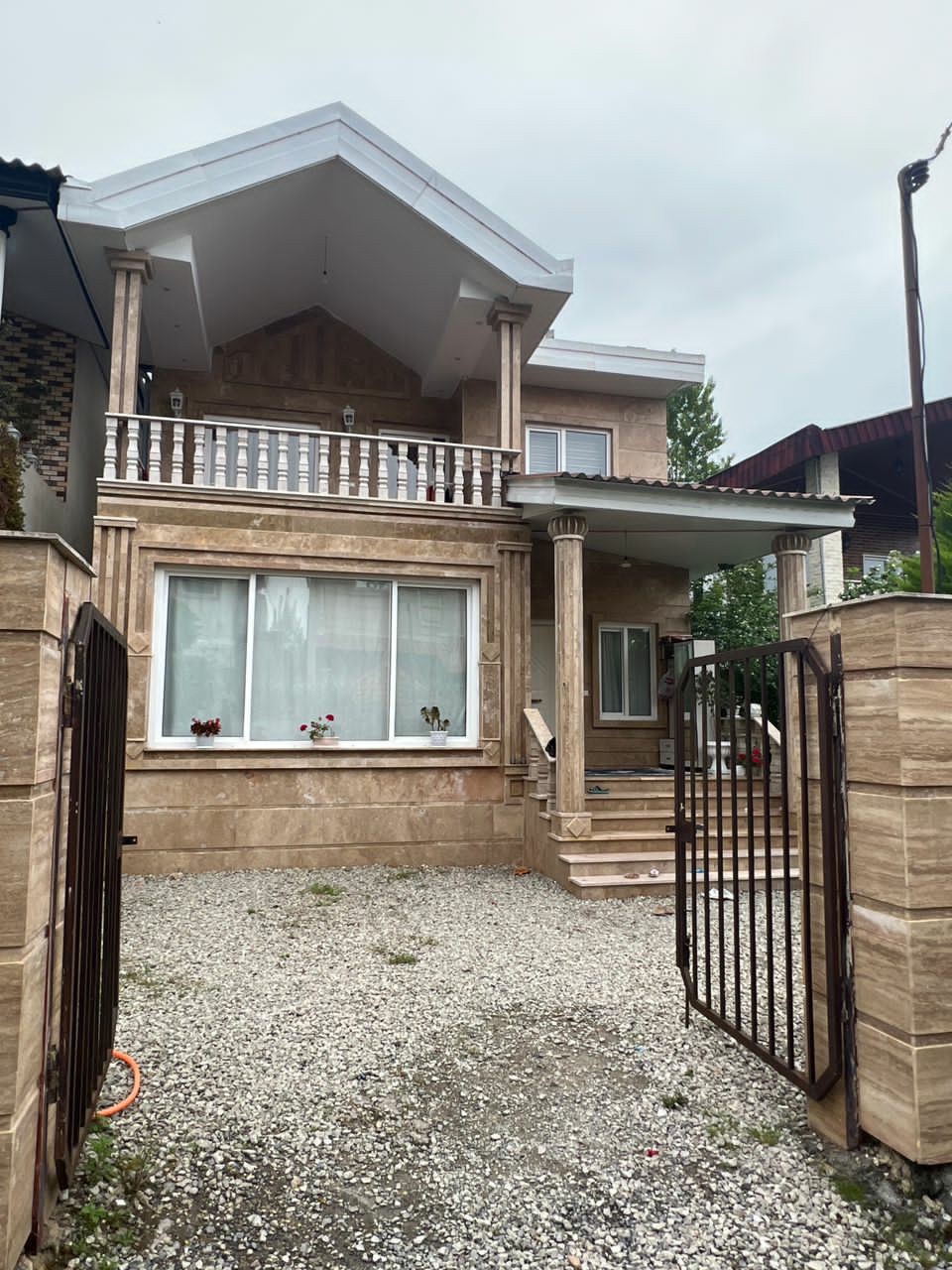 ویلا 200 متری دوبلکس چلندر 