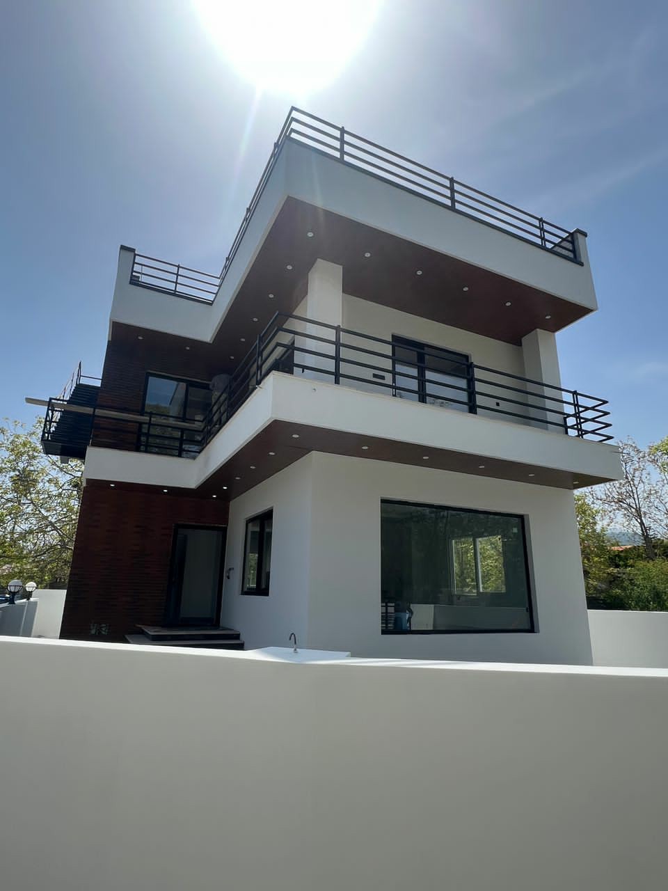 ویلا 210 متری مدرن دوبر نوشهر 