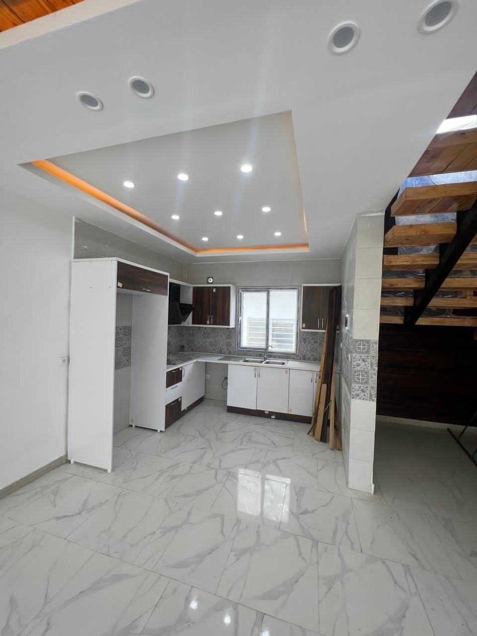 ویلا 450 متری پلاک1جنگل سیسنگان