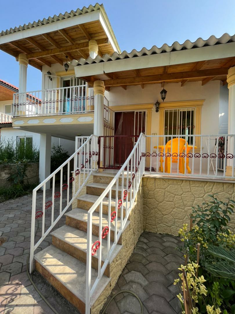 ویلا 205 متری شهرکی ونوش