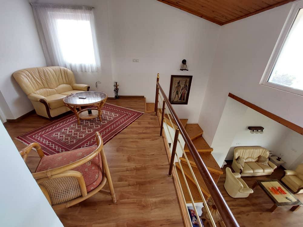 ویلا 1350 متری ساحلی  شهرکی