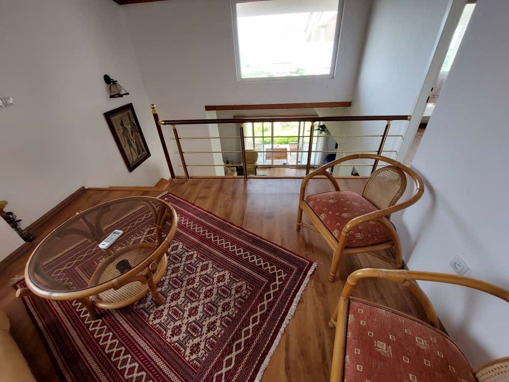 ویلا 1350 متری ساحلی  شهرکی