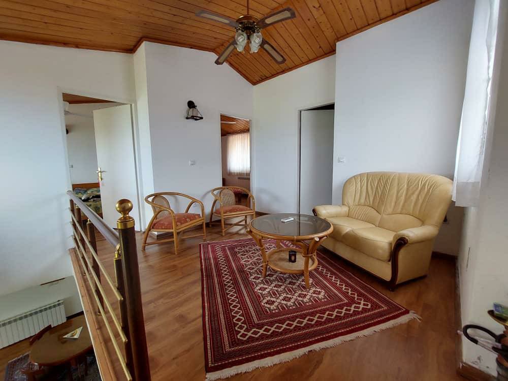 ویلا 1350 متری ساحلی  شهرکی