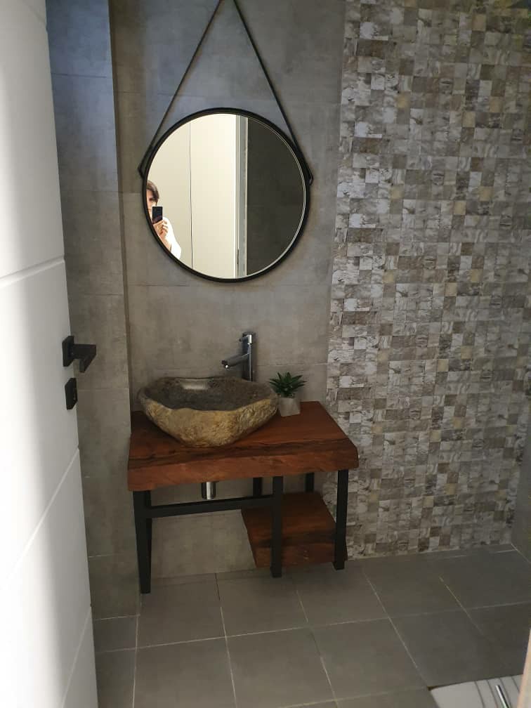 ویلا 305 متری نخ شمال 