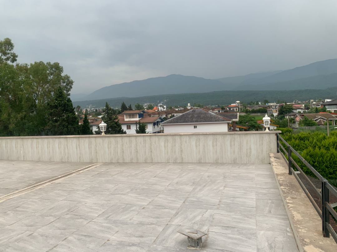 ویلا 300 متری شهرکی حومه ونوش 