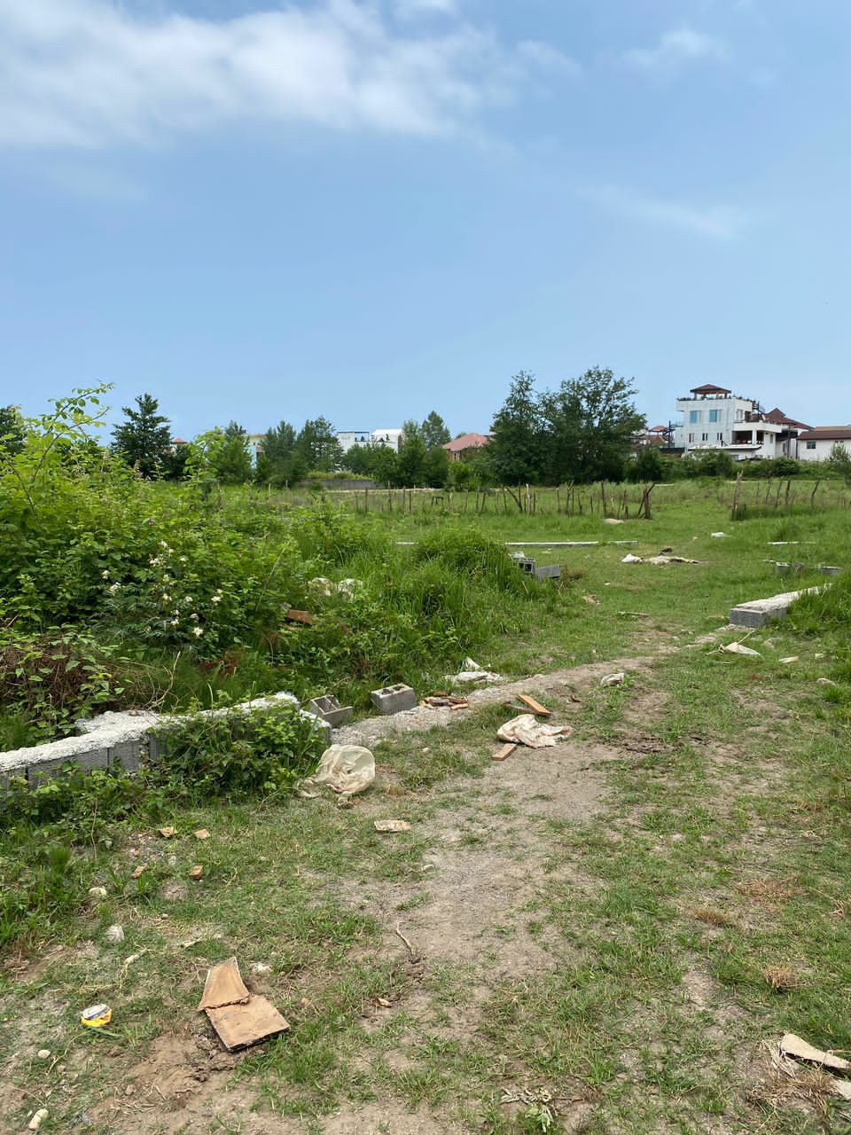 زمین 320 متری مسکونی آماده ساخت سیسنگان